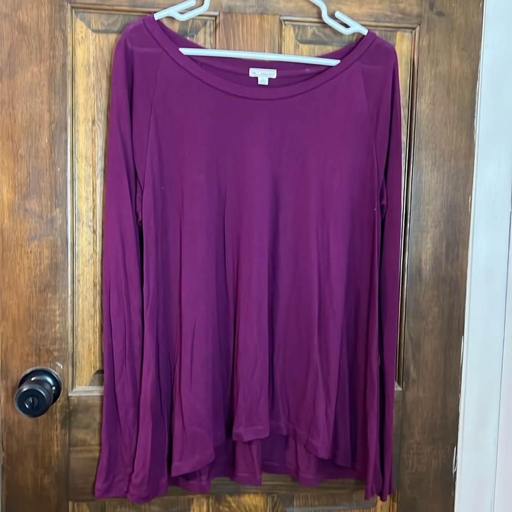 gap long sleeve tee